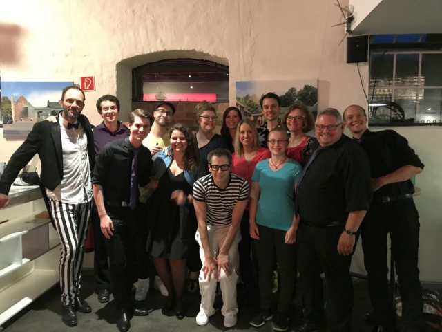 Der Musicalchor Köln als Vorgruppe von Maybebob